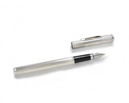 Silver Fountain Pen With Beautiful Engine Turned Finish. Luxury Personalised Pen In Hallmarked Sterling Silver. Free Engraving and Next Day UK Delivery!