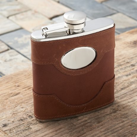 Spanish Leather Personalised Hip Flask. Handmade & stitched light brown leather hip flask with FREE ENGRAVING. Personalised Spanish Leather Hip Flask made with the finest Spanish leather.